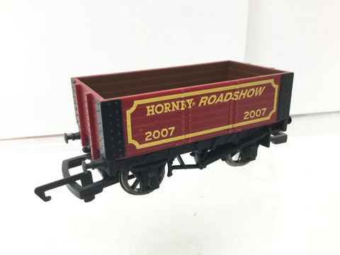 Hornby R6356 OO Gauge 2007 Hornby Roadshow Wagon
