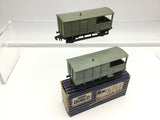 Hornby Dublo 4312 OO Gauge GWR Goods Brake Van W56421 x2