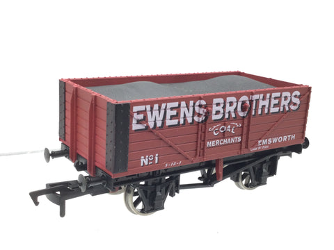 Dapol/Wessex Wagons OO Gauge 7 Plank Wagon Ewens Brothers, Emsworth