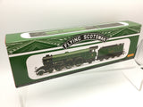 Hornby R3736 OO Gauge LNER Green A1 Class 4472 Flying Scotsman