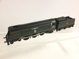 Hornby R310 OO Gauge BR Green Battle of Britain 34065 Hurricane