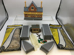 Hornby OO Gauge Station, Platforms and Accessories