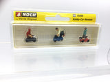 Noch 15808 HO/OO Gauge Bobby Car Racers Figures