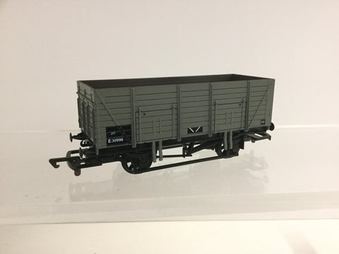 Dapol B115 OO Gauge BR 20t 9 Plank Wagon E30996