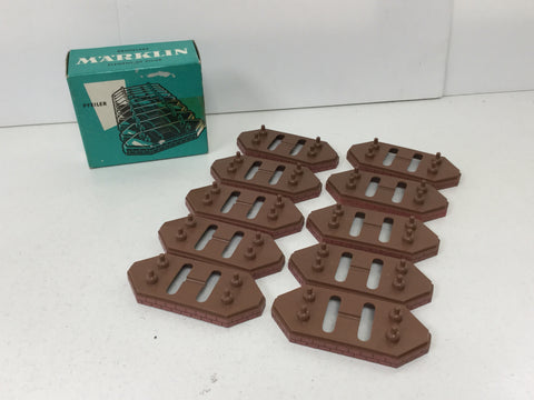Marklin 7065 HO Gauge 6mm Bridge Pillars (10 in box)