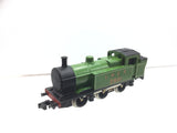 Graham Farish 1702 N Gauge LNER Green General Purpose Tank 2801