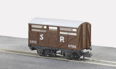 Peco NR-45S N Gauge SR Cattle Wagon