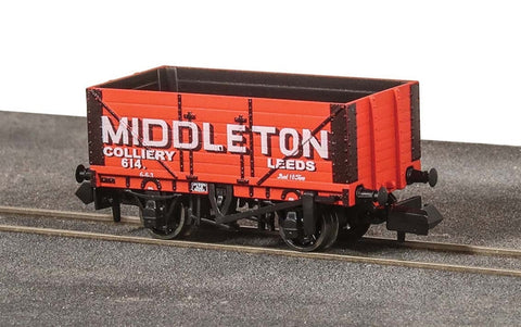 Peco NR-7009P N Gauge 7 Plank Open Wagon Middleton