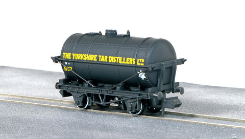 Peco NR-P180 N Gauge Tanker Wagon The Yorkshire Tar Distillers Ltd