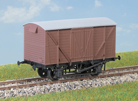 Parkside PC07A OO Gauge BR 12t Goods Van Kit