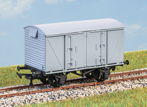 Parkside PC41 OO Gauge BR 12t Vanwide Van Kit