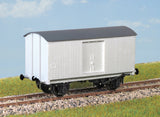 Parkside PC57 OO Gauge BR/LNER 10t Insulated Fish Van Kit