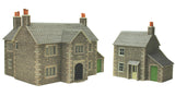 Metcalfe PO250 OO/HO Gauge Manor Farm House Card Kit