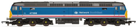 Hornby R30187 OO Gauge RailRoad Plus NSE, Class 47, Co-Co, 47598 - Era 9