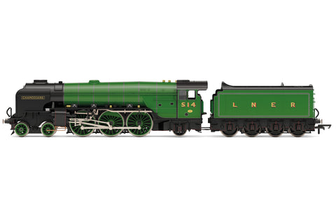 Hornby R3833 OO Gauge LNER, Thompson Class A2/3, 4-6-2, 514 'Chamossaire' - Era 3