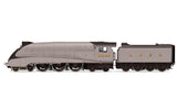 Hornby R3978 OO Gauge LNER, Class W1 'Hush Hush', Streamlined, 4-6-4, 10000 - Era 3