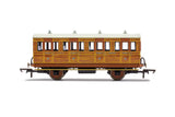 Hornby R40057 OO Gauge GNR, 4 Wheel Coach, 1st Class, 1534 - Era 2