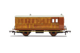 Hornby R40060 OO Gauge GNR, 4 Wheel Coach, Brake Baggage, 836 - Era 2