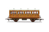 Hornby R40103 OO Gauge GNR, 4 Wheel Coach, 1st Class, Fitted Lights, 1534 - Era 2