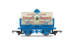 Hornby R6991 OO Gauge Hornby 'Retro' Wagons, three pack, United Dairies Tanker, Jacob's Biscuits, Palethorpes