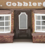 Hornby R9830 OO Gauge Skaledale The Shoe Shop