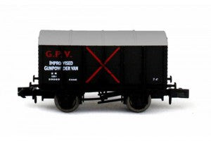 Dapol 2F-013-063 N Gauge SR Gunpowder Van GPV 59060