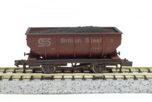 Dapol 2F-034-040 N Gauge British Steel 21t Hopper Wagon 33 Weathered