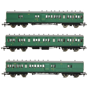 EFE Rail E86013 OO Gauge LSWR Cross Country 3-Coach Pack SR Malachite Green