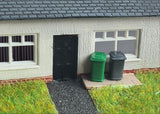 Gaugemaster GMKD85 N Gauge Wheelie Bins 4pcs (Pre-Built)