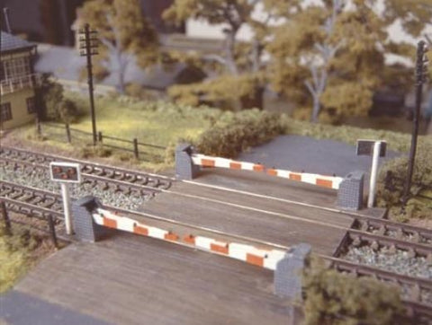 Ratio 235 N Gauge Level Crossing (Barriers) Kit