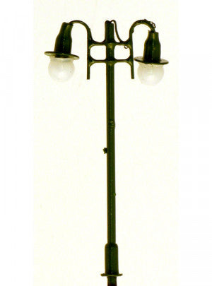 Gaugemaster Trainsave TSV208 OO Gauge Courtyard Style LED Lamps (4)